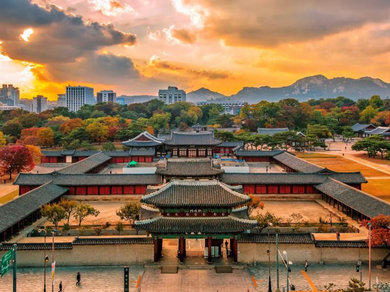 명동 쇠핑 지구